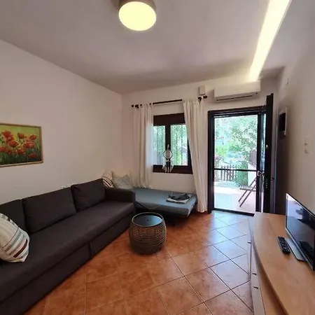 Cozy 'casa Despoina' At The Beach